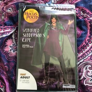 Hocus pocus Winifred Sanderson’s cape, never worn, still in original package